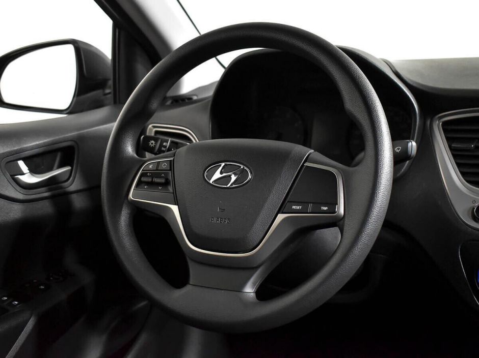 Hyundai Solaris, 1.6 л, АТ, 2019 фото 7