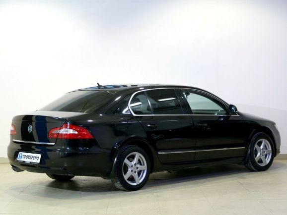 Skoda Superb, 1.8 л, Робот, 2013 фото 5