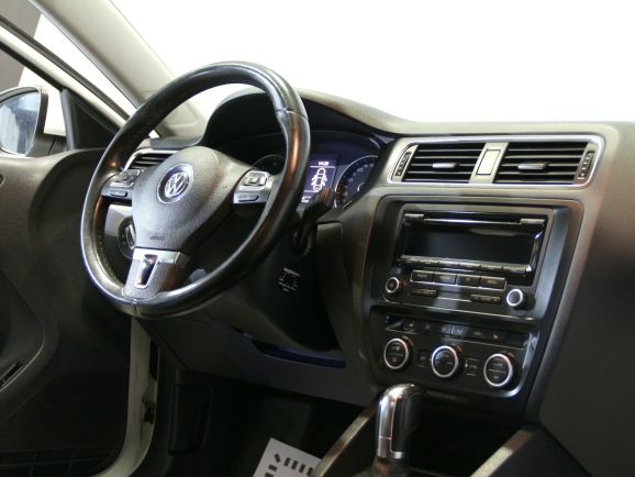 Volkswagen Jetta Style, 1.4 л, Робот, 2014 фото 10