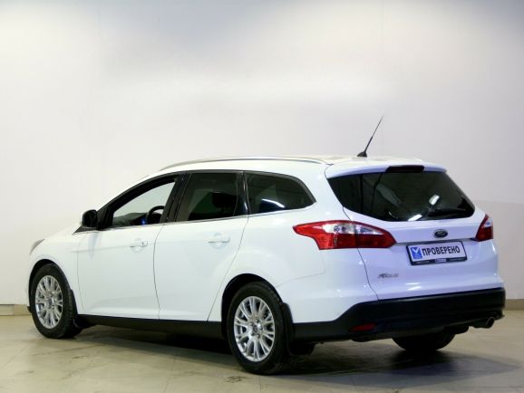 Ford Focus, 1.6 л, Робот, 2013 фото 5
