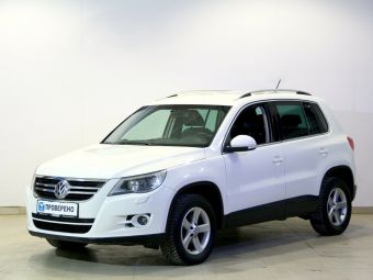 Volkswagen Tiguan Sport&Style, 2.0 л, АКПП, 2011 фото 3