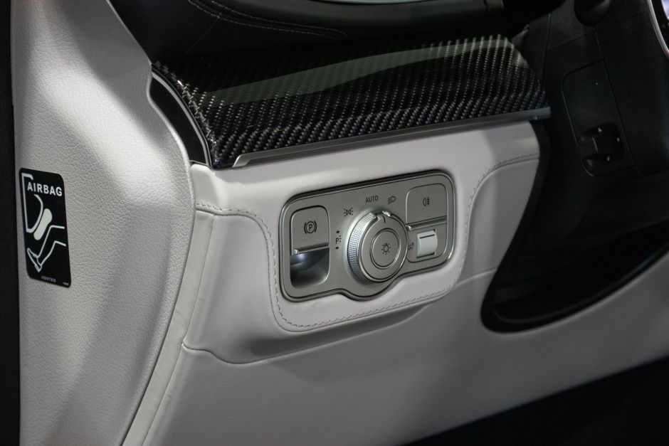 Mercedes-Benz GLS AMG, 4.0 л, АТ, 2022 фото 9