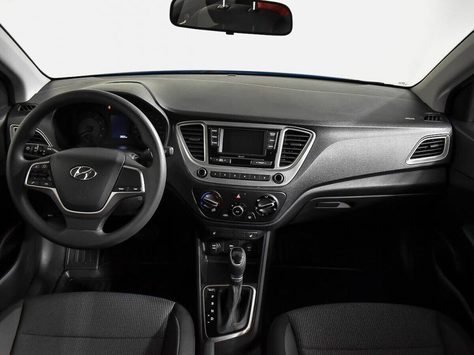 Hyundai Solaris, 1.6 л, АТ, 2019 фото 9