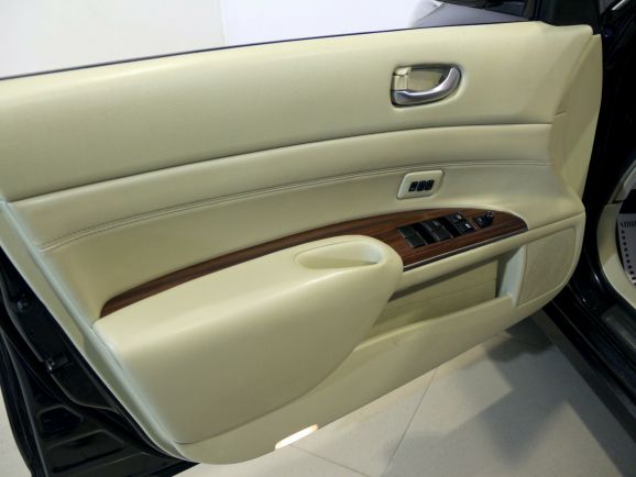 Nissan Teana, 2.5 л, Вариатор, 2010 фото 1