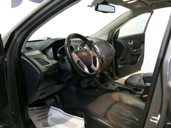 Hyundai ix35, 2.0 л, АТ, 2010 фото 9