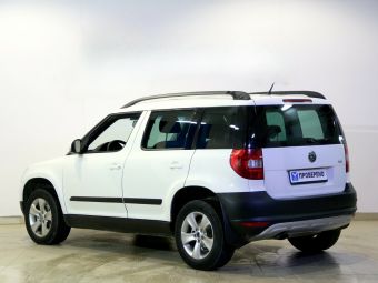 Skoda Yeti Active, 1.2 л, РКПП, 2013 фото 6