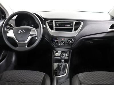 Hyundai Solaris, 1.6 л, АКПП, 2020 фото 8