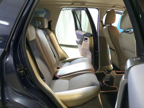 Land Rover Freelander HSE, 3.2 л, АТ, 2008 фото 2