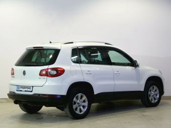 Volkswagen Tiguan Sport&Style, 2.0 л, АКПП, 2008 фото 5