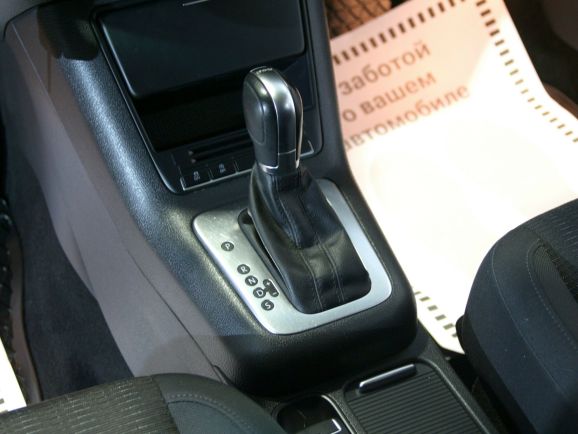 Volkswagen Tiguan, 1.4 л, Робот, 2012 фото 1