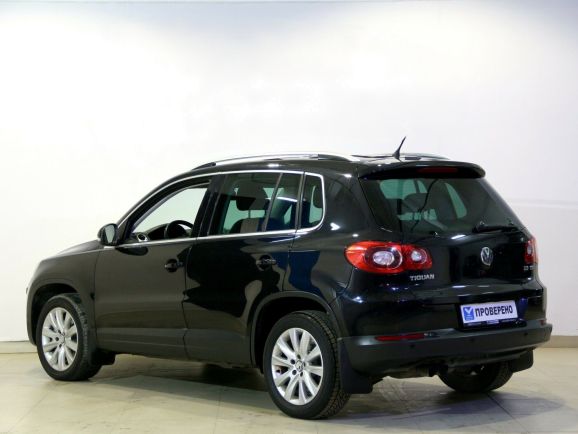 Volkswagen Tiguan Sport&Style, 2.0 л, АТ, 2008 фото 5