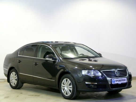 Volkswagen Passat Highline, 1.8 л, Робот, 2009 фото 4