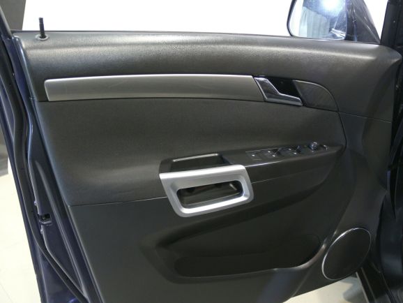 Opel Antara Enjoy, 2.4 л, МТ, 2011 фото 2