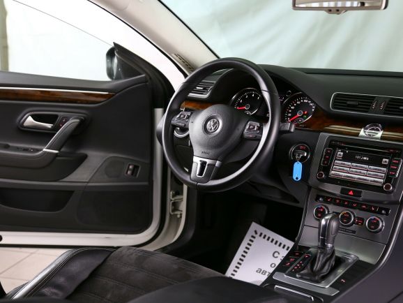 Volkswagen Passat CC Sport, 1.8 л, Робот, 2012 фото 2