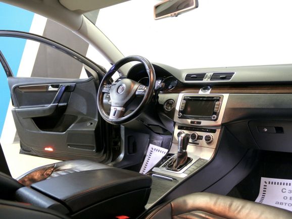 Volkswagen Passat Highline, 1.8 л, Робот, 2013 фото 7