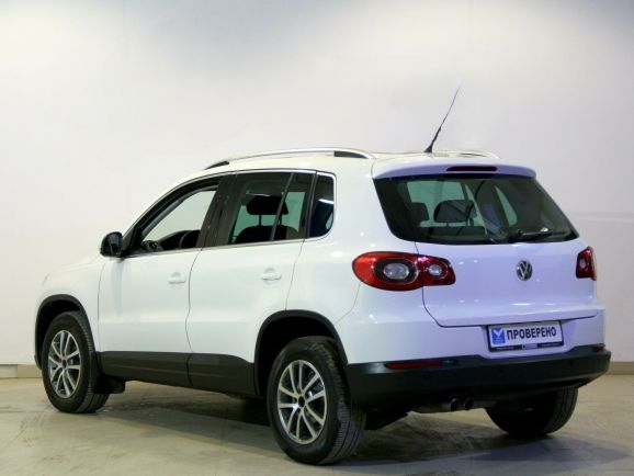 Volkswagen Tiguan Track&Field, 2.0 л, АТ, 2008 фото 5