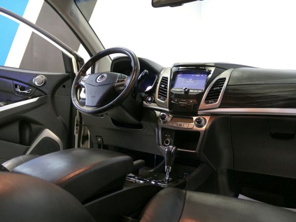 SsangYong Actyon, 2.0 л, АТ, 2014 фото 8