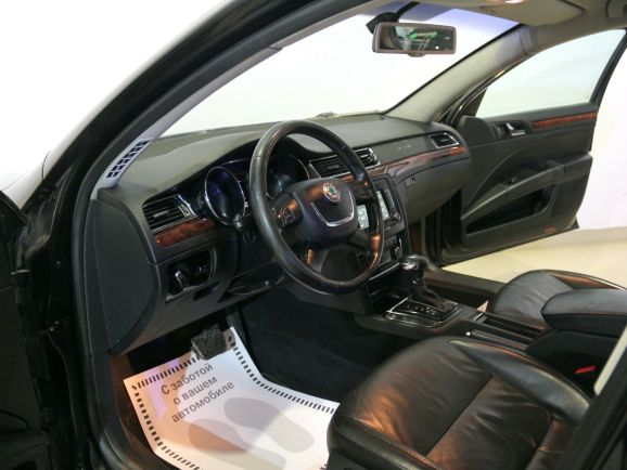 Skoda Superb, 1.8 л, Робот, 2012 фото 2