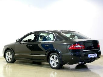 Skoda Superb Elegance, 1.8 л, АКПП, 2010 фото 5