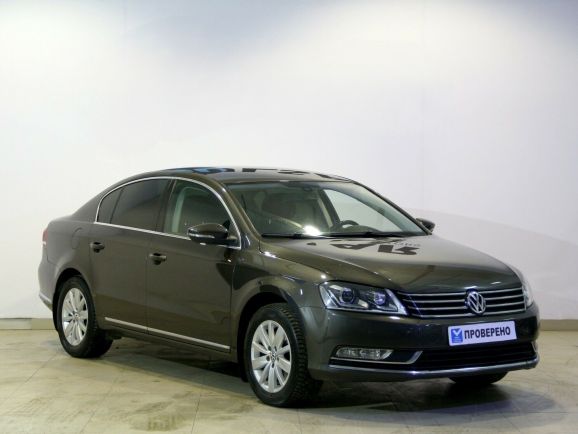 Volkswagen Passat Highline, 1.8 л, Робот, 2013 фото 5
