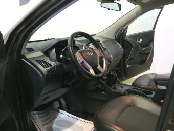 Hyundai ix35, 2.0 л, АКПП, 2013 фото 2