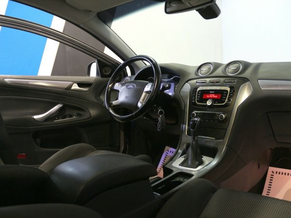 Ford Mondeo, 2.0 л, Робот, 2013 фото 7