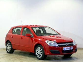 Opel Astra, 1.8 л, АКПП, 2010 фото 4