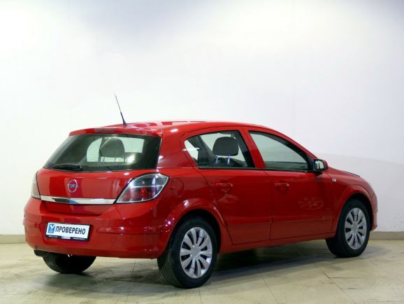 Opel Astra, 1.8 л, АТ, 2010 фото 5
