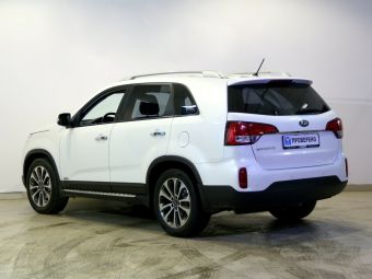 Kia Sorento, 2.4 л, АКПП, 2015 фото 6