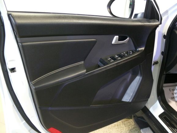 Kia Sportage, 2.0 л, АТ, 2013 фото 7