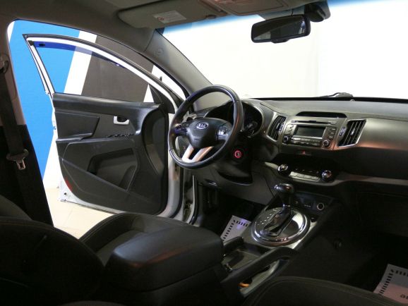 Kia Sportage, 2.0 л, АТ, 2013 фото 2
