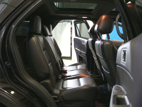 Ford Explorer, 3.5 л, АТ, 2014 фото 8