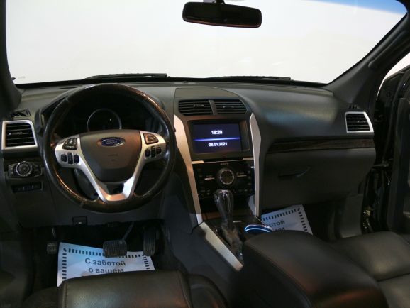 Ford Explorer, 3.5 л, АТ, 2014 фото 10
