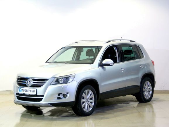 Volkswagen Tiguan Sport&Style, 2.0 л, АТ, 2009 фото 3