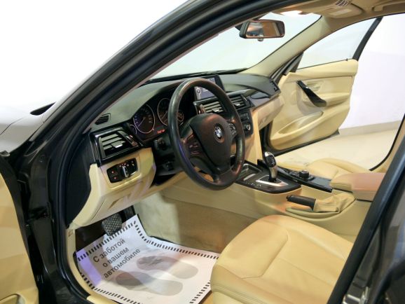 BMW 3 серии, 2.0 л, АТ, 2014 фото 8