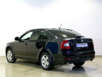 Skoda Octavia Elegance, 1.6 л, МКПП, 2011 фото 5