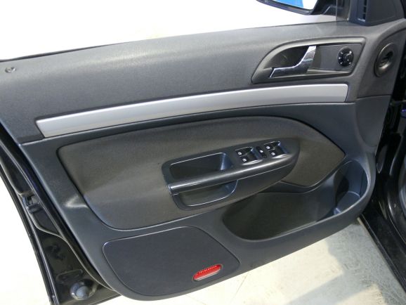 Skoda Octavia Elegance, 1.6 л, МТ, 2011 фото 1