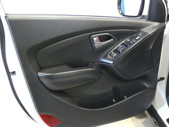 Hyundai ix35, 2.0 л, АКПП, 2013 фото 1