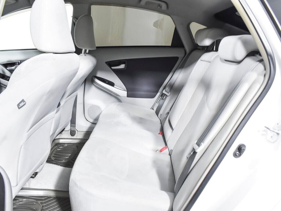 Toyota Prius, 1.8 л, АТ, 2010 фото 1