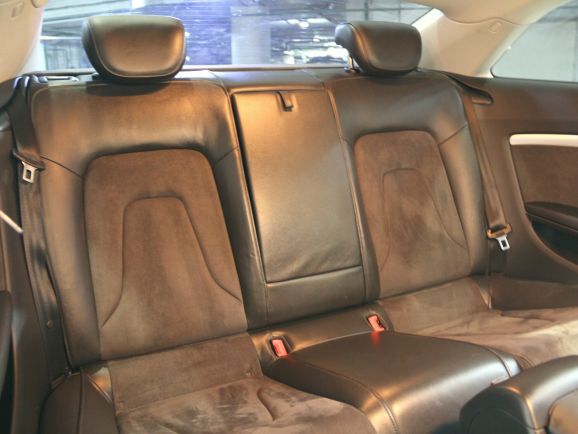 Audi A5, 2.0 л, Вариатор, 2011 фото 1