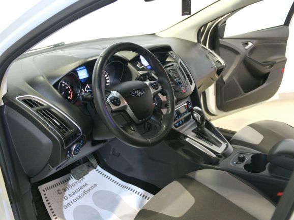 Ford Focus Trend +ESP, 2.0 л, Робот, 2014 фото 7