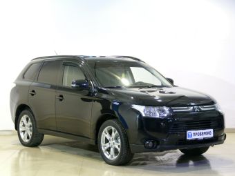 Mitsubishi Outlander Instyle, 2.4 л, CVT, 2014 фото 5