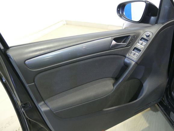 Volkswagen Golf Match, 1.4 л, Робот, 2012 фото 1