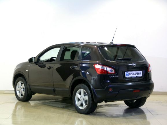 Nissan Qashqai SE, 2.0 л, Вариатор, 2013 фото 5