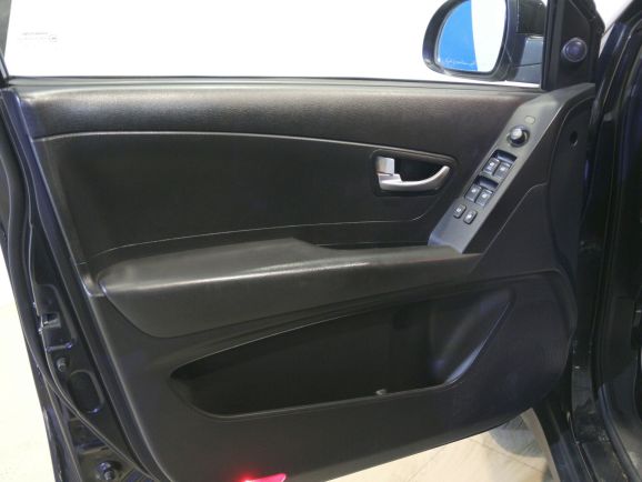 SsangYong Actyon, 2.0 л, АТ, 2011 фото 1