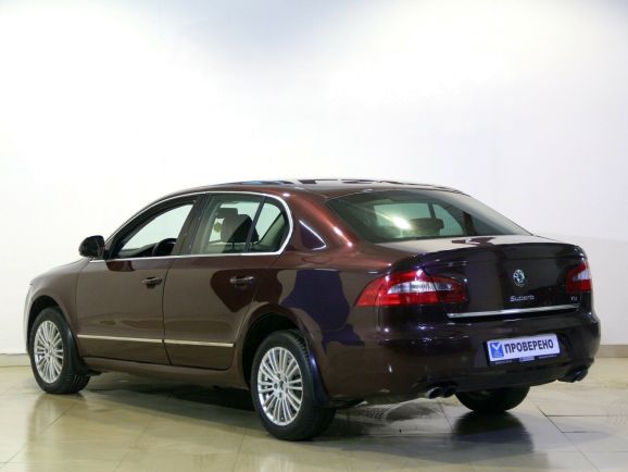 Skoda Superb Laurin&Klement, 2.0 л, Робот, 2012 фото 6