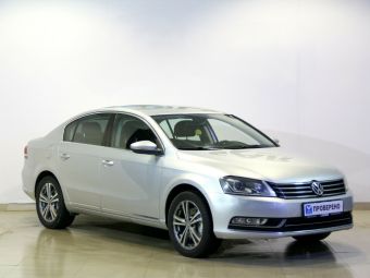 Volkswagen Passat Highline, 1.8 л, РКПП, 2012 фото 4