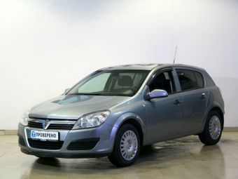 Opel Astra, 1.6 л, МКПП, 2013 фото 3