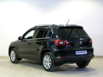 Volkswagen Tiguan Sport&Style, 2.0 л, АКПП, 2009 фото 5