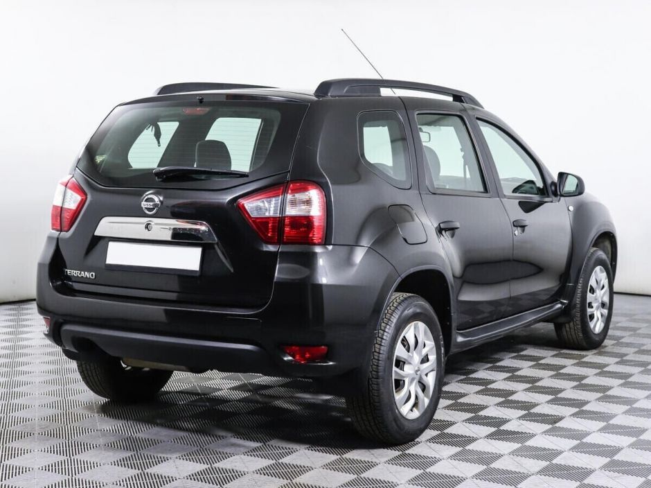 Nissan Terrano, 2.0 л, АТ, 2015 фото 4